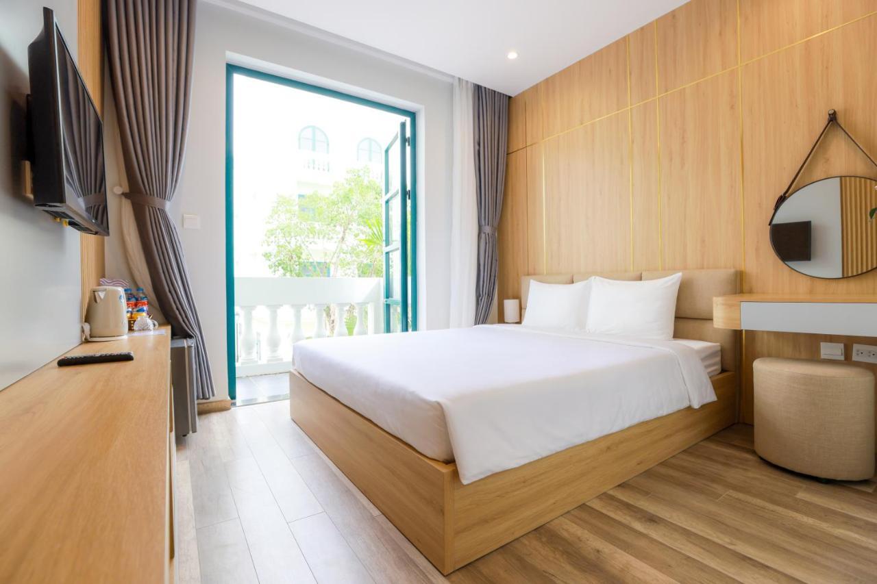 Golden Dragon Hotel 두옹 동 외부 사진